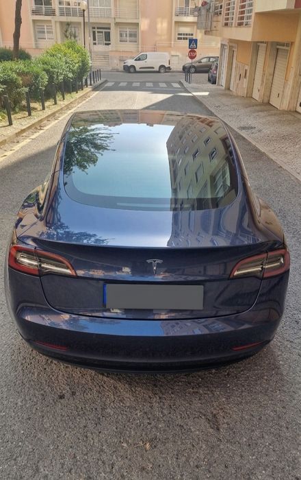 Tesla model 3 standard range plus 325cv 2020