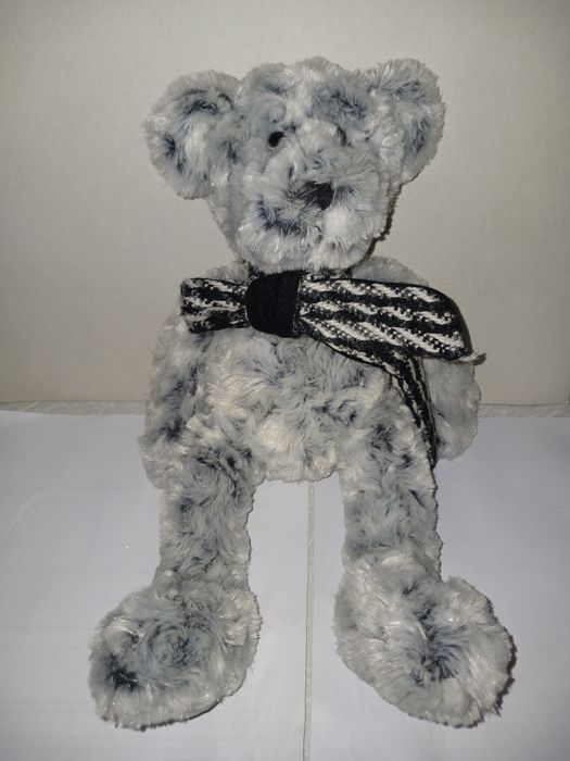 Медведь  игрушка
