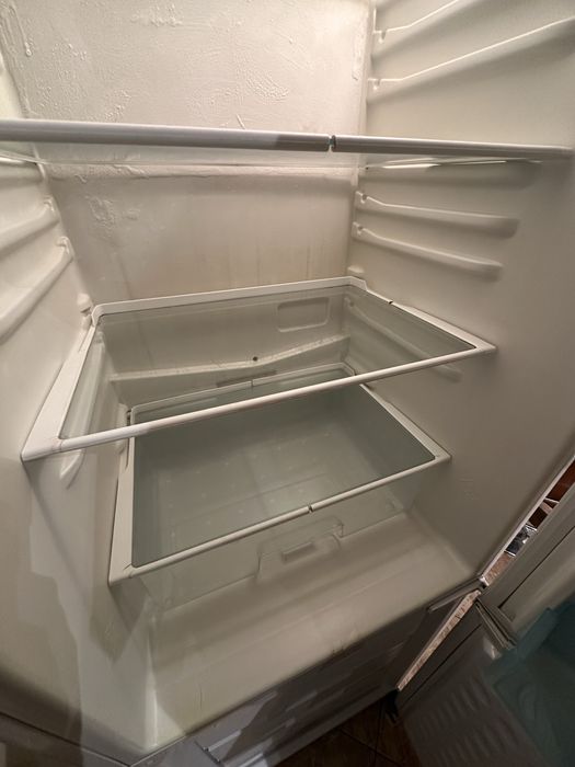 Lodówka z zamrażalnikiem dobry stan używana