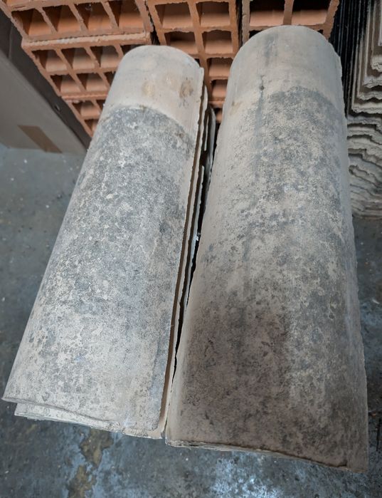 27 Telhas cumeeira para telhado