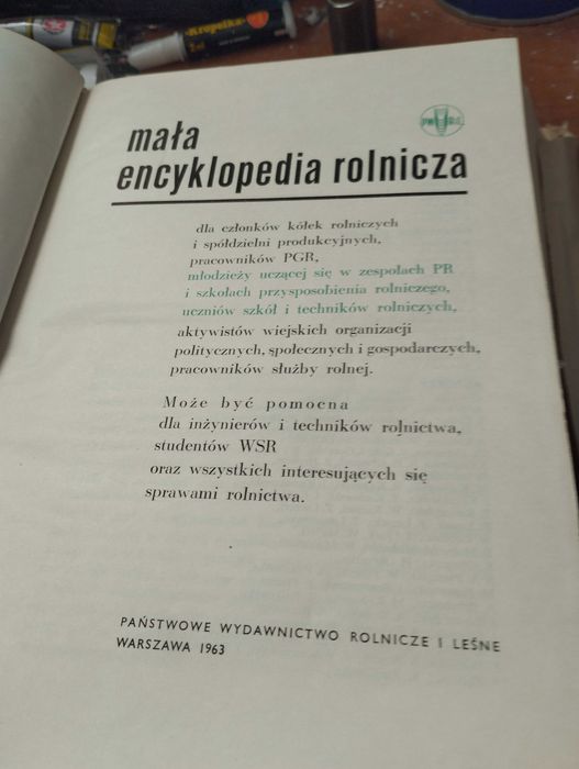 Książka " Mała encyklopedia rolnicza" 1963r.