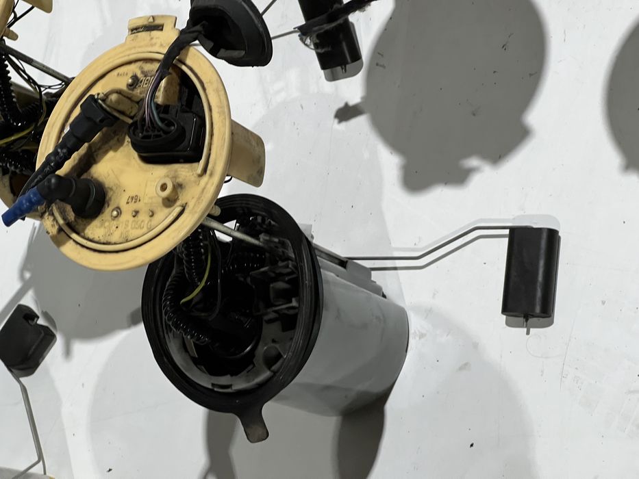 Топливный насос пассат б6 бензонасос насос в бак passat b6 2.0 1.9 tdi