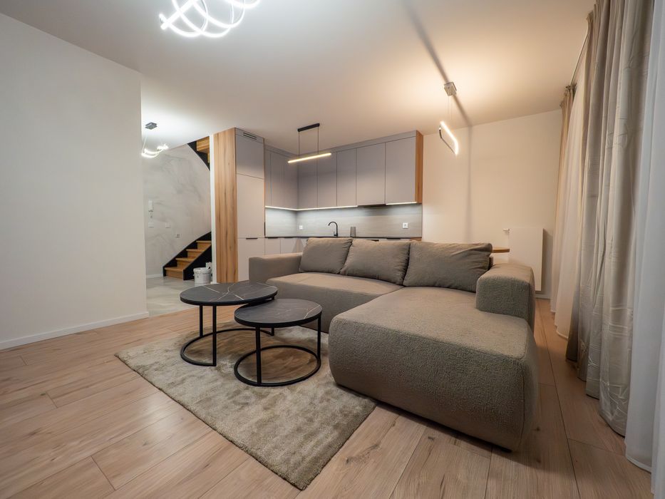 Sky Jagodno- apartament z jacuzzi na doby.