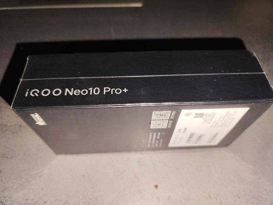 Vivo IQOO Neo 10 Pro Plus+ NFC 12+12/256 Snapdragon Elite 144 Гц 120Bt