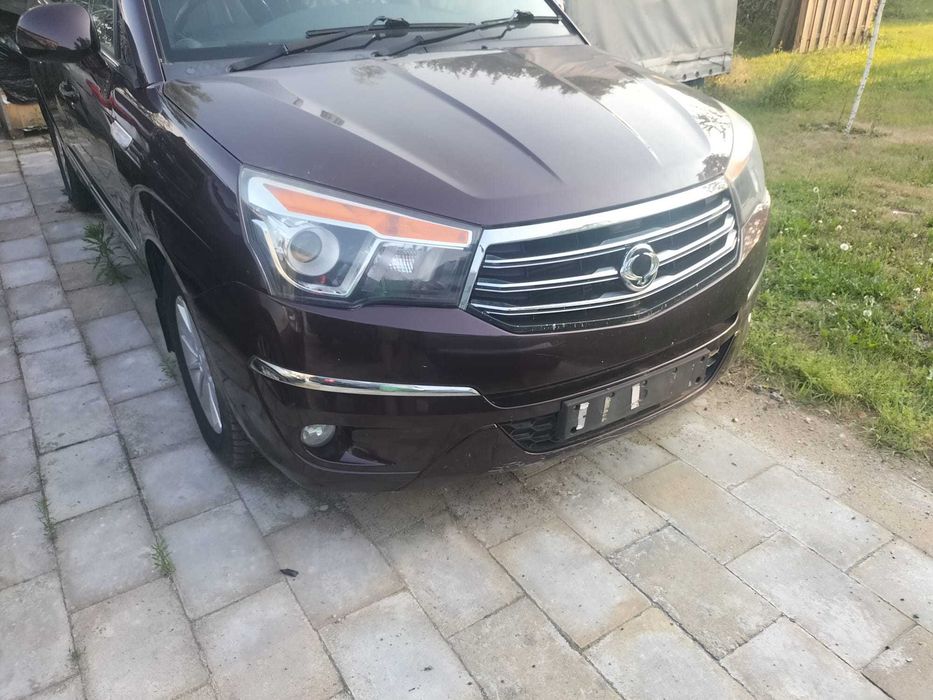 SsangYong Rodius II 13- zderzak przedni. maska blotnik lewy prawy przód drzwi klapa tył kol. WAF