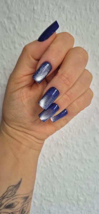 Манікюр  ,нарощення