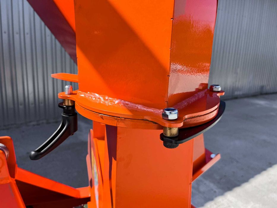 Rozdrabniacz gałęzi nowy gwarancja tarczowy rębak do ogrodu lasu raty