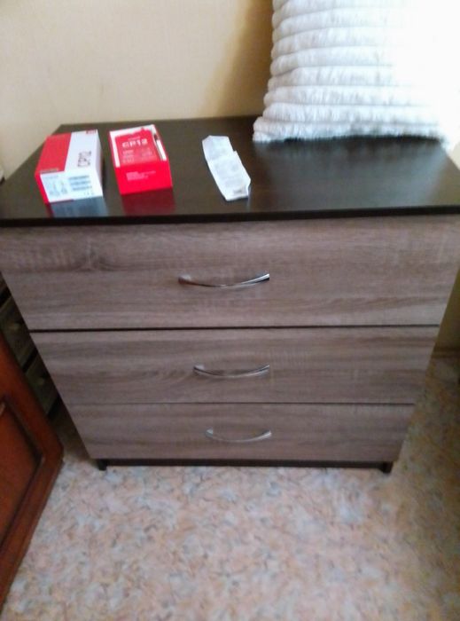 Срочно   продам  комод  в отличном состоянии.