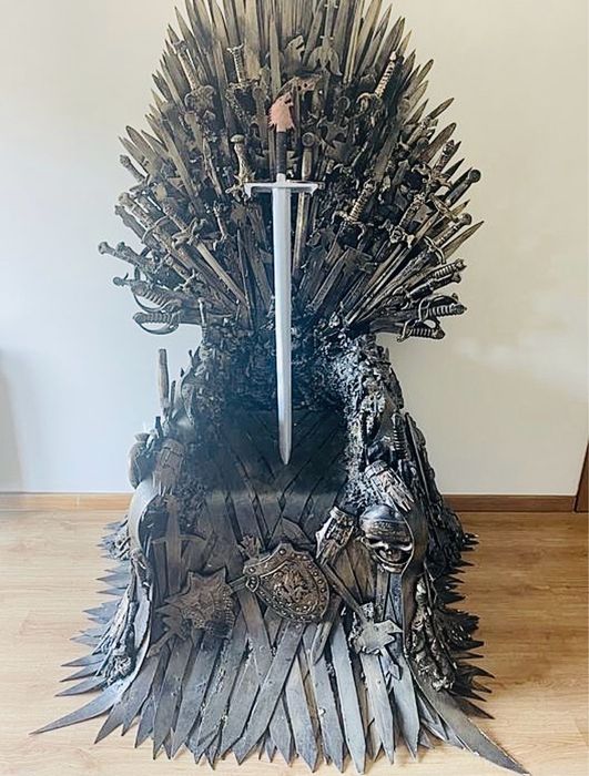 Trono de Game Of Thornes
