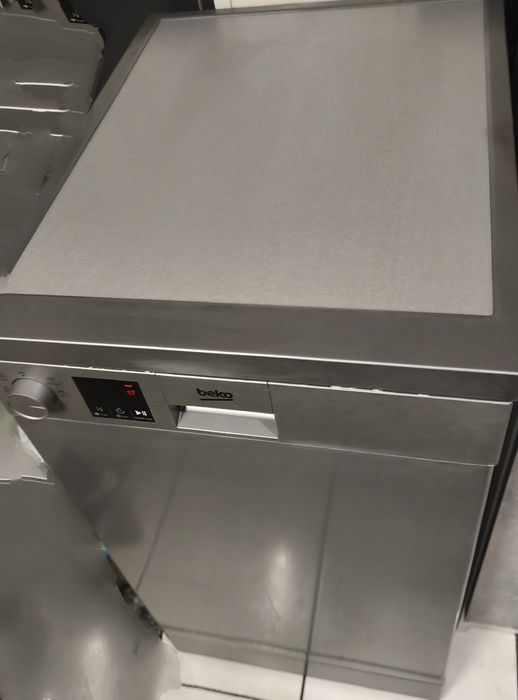 Zmywarka Beko DVS05024S