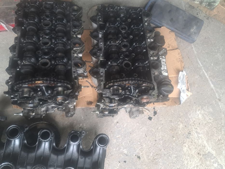 Ford Focus 2 Mazda Volvo v50 1.6 tdci  головка гбц постіль распредвала