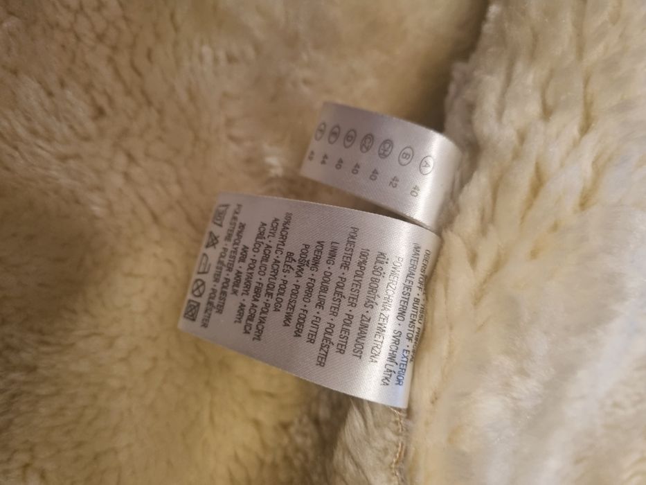 Płaszcz damski C&A rozmiar 40 elegancki klasyczny zimowy jesienny