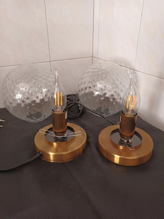 Par de candeeiros de mesa + oferta de castiçal cristal
