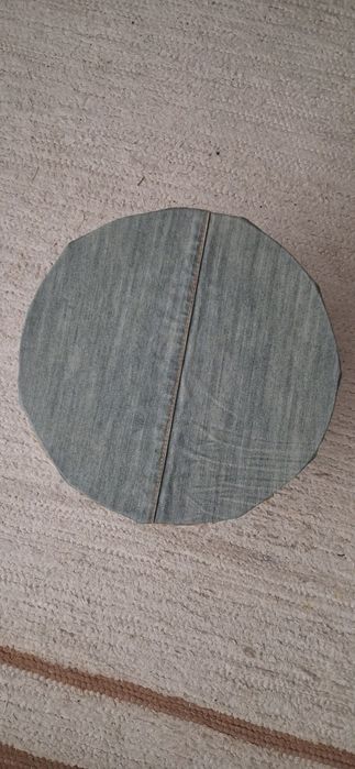 Puff recycling cardboard disc