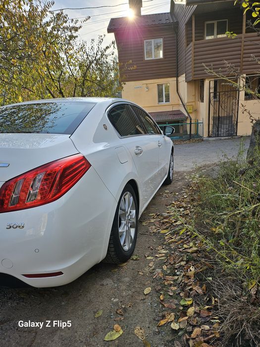 Продам автомобиль Peugeot 508