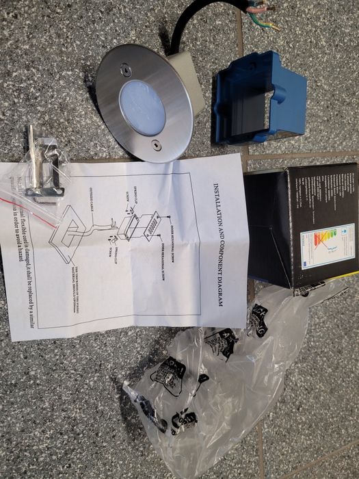 Halogeny 10 szt  zewnętrzne ip 54 oświetle led kostka taras podbitka i