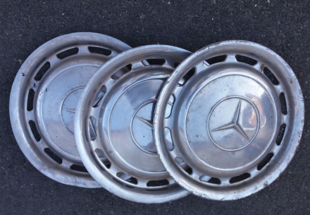 Mercedes W123, Mercedes W115 - Tampão