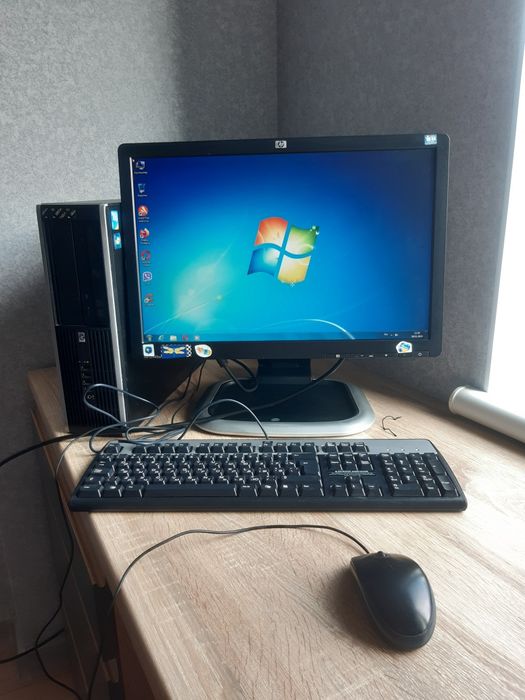 Компютер HP з монітором