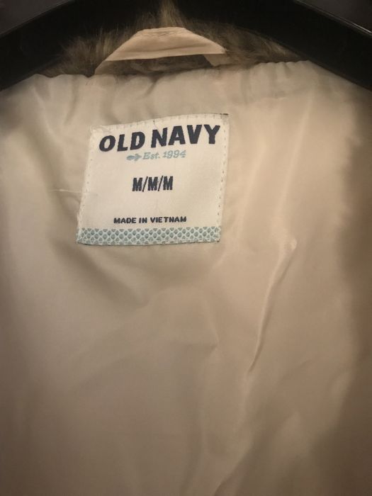 Жіноча коротка куртка OLD NAVY розмір М