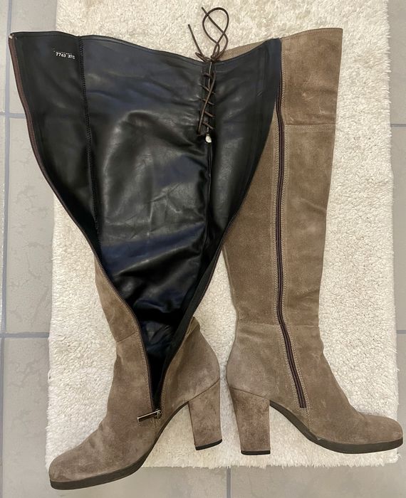 Сапоги ботфорды, замшевые, бежевые