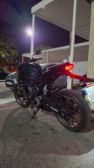 Honda CB125R 2021