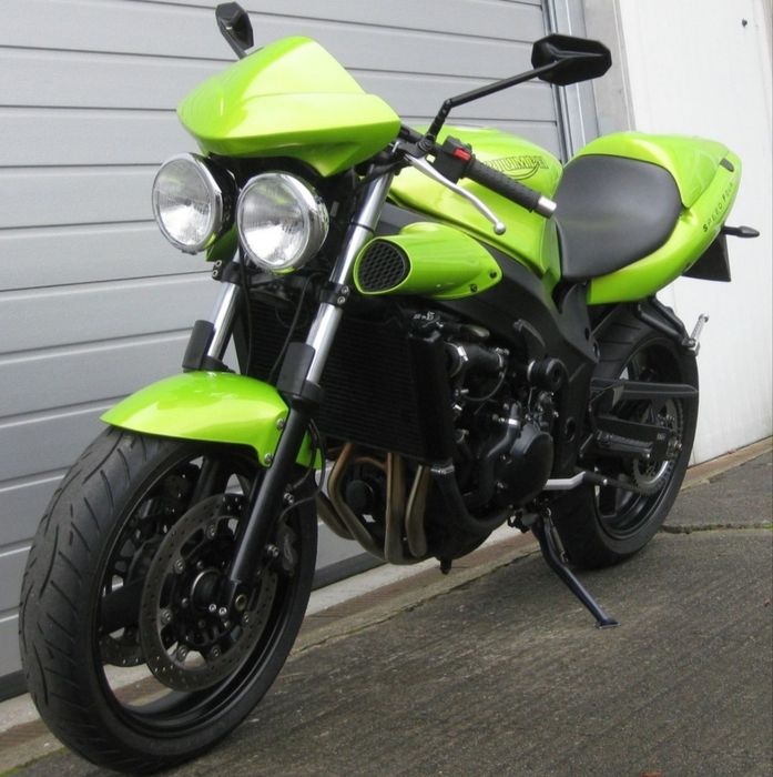 Triumph speed Four