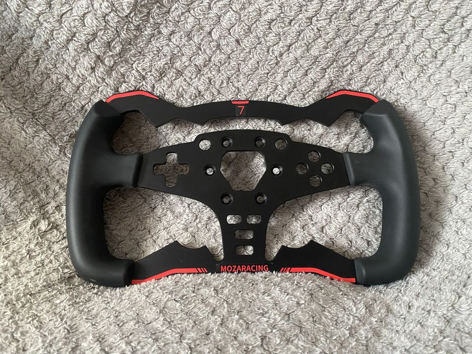 MOZA r3 Racing bundle + es formula wheel mod