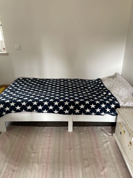 Cama de solteiro com colchao