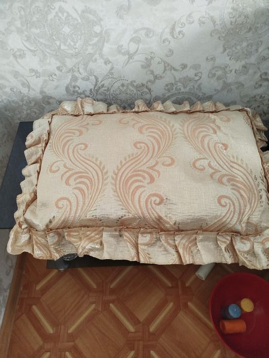Продам красивый набор, покрывало