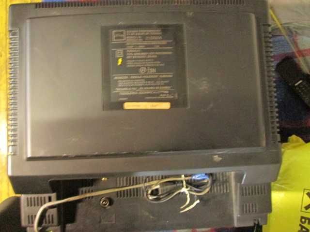 Телевізор Toshiba 51см. 20" CRT UHF RF IN.