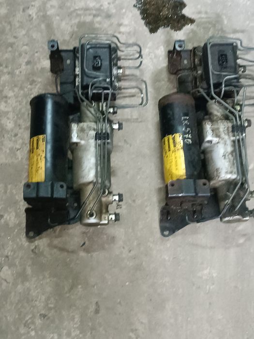 Гидроузел в сборе Toyota Land Cruiser 200 Lexus LX570 Насос Груша Блок клапанов AHC 49130-60020