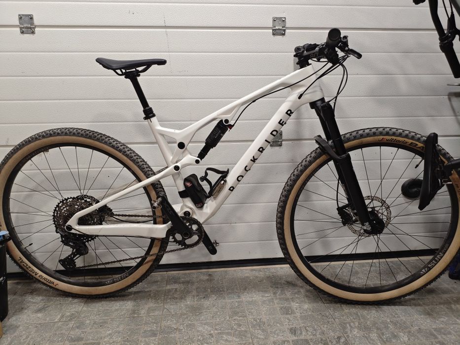 Bicicleta em carbono Rockrider 900S FC carbono 29"