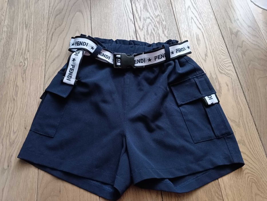 Продам Шорты  Дьомка 8-9л.