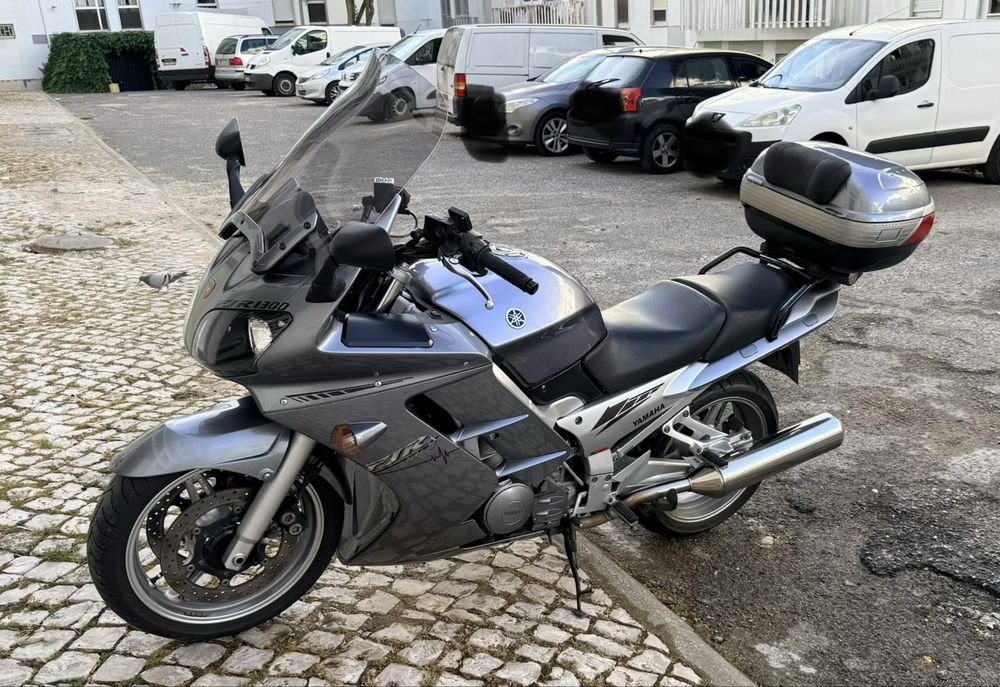 Yamaha FJR 1300 - 2005
