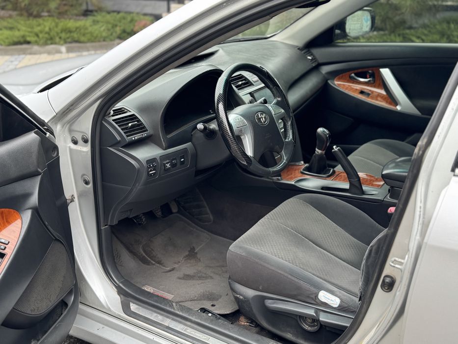 Продам Toyota Camry 2.4 газ/бенз