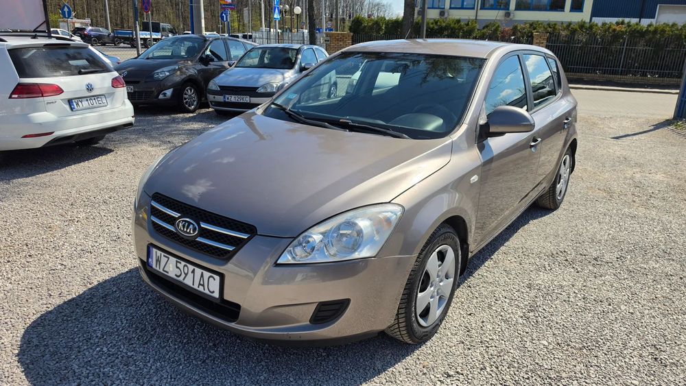 Kia Ceed SALON POLSKA 1.6 CRDI bez dwumasy i DPF Okazja Cenowa