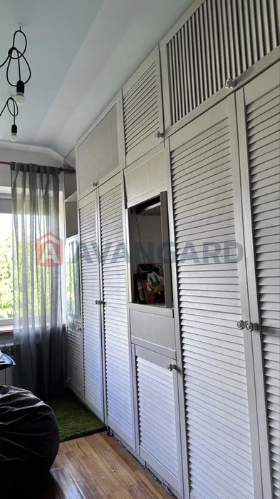 Продаж дому у Комунарському рні.