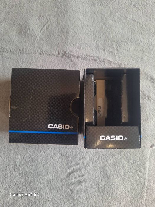 Часы CASIO Illuminator