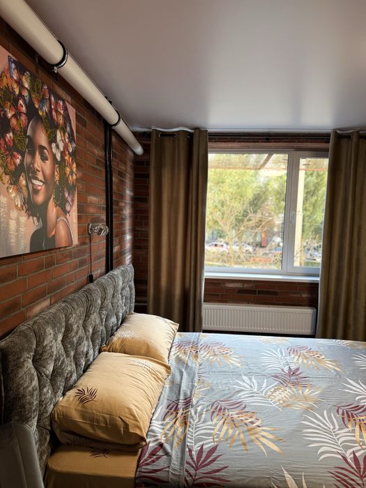 Подобова оренда 1к квартири бульвар Лесі Українки