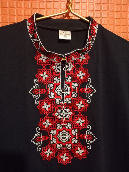 Футболка-вышиванка