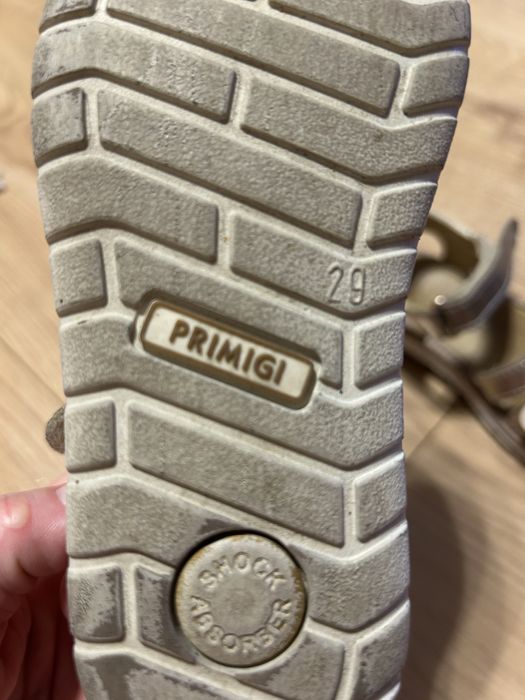 Sandały dziewczęce Primigi roz.29