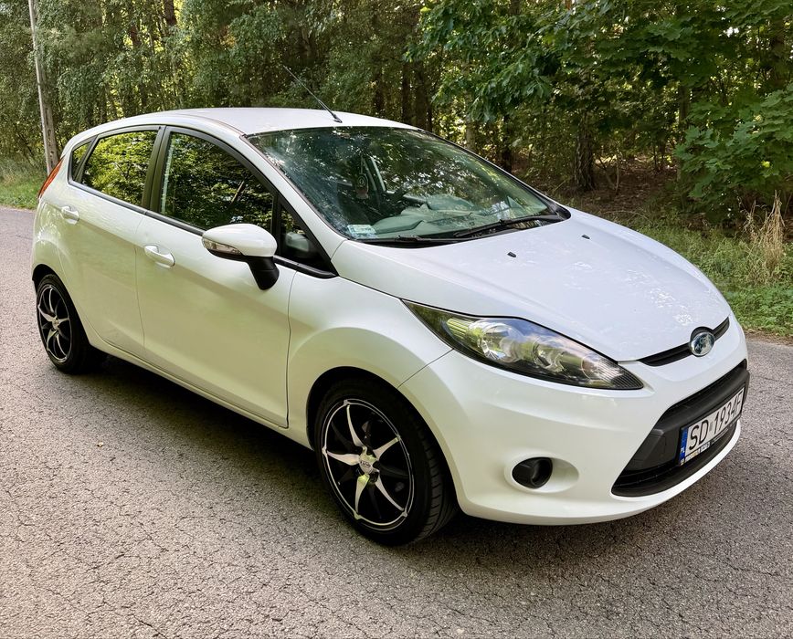 Ford Fiesta Mk7 1.6 diesel 2009r stan bardzo dobry możliwy transport