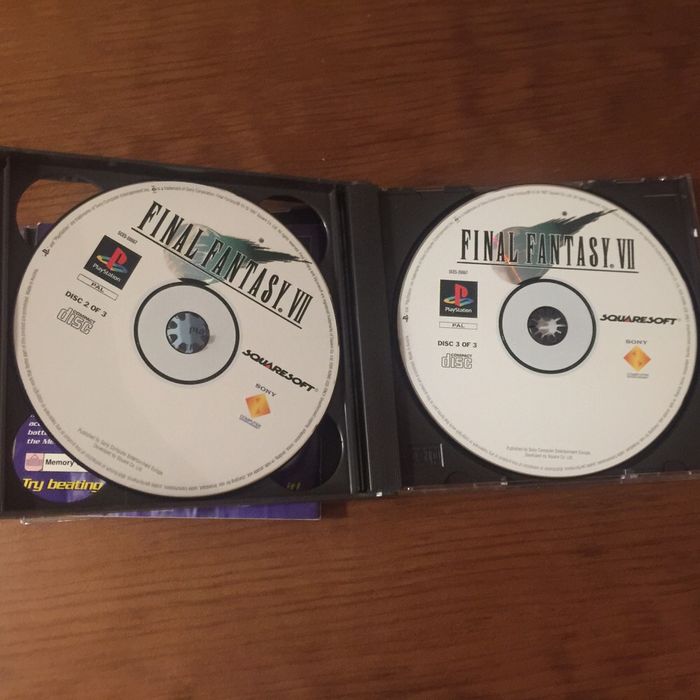 Jogo PS1 Final Fantasy VII - black Label
