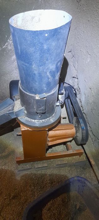 Продам гранулятор