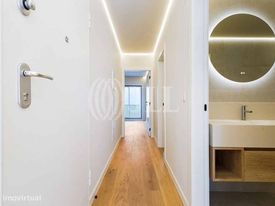 Apartamento T2 na Rua Poiais de São Bento em Lisboa