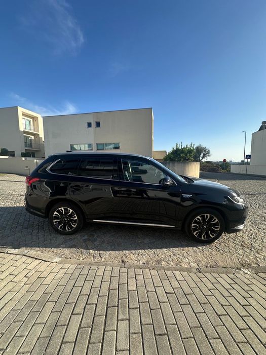 Outlander Mitsubishi