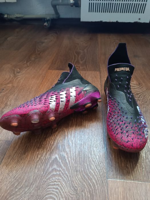 Бутси Adidas predator