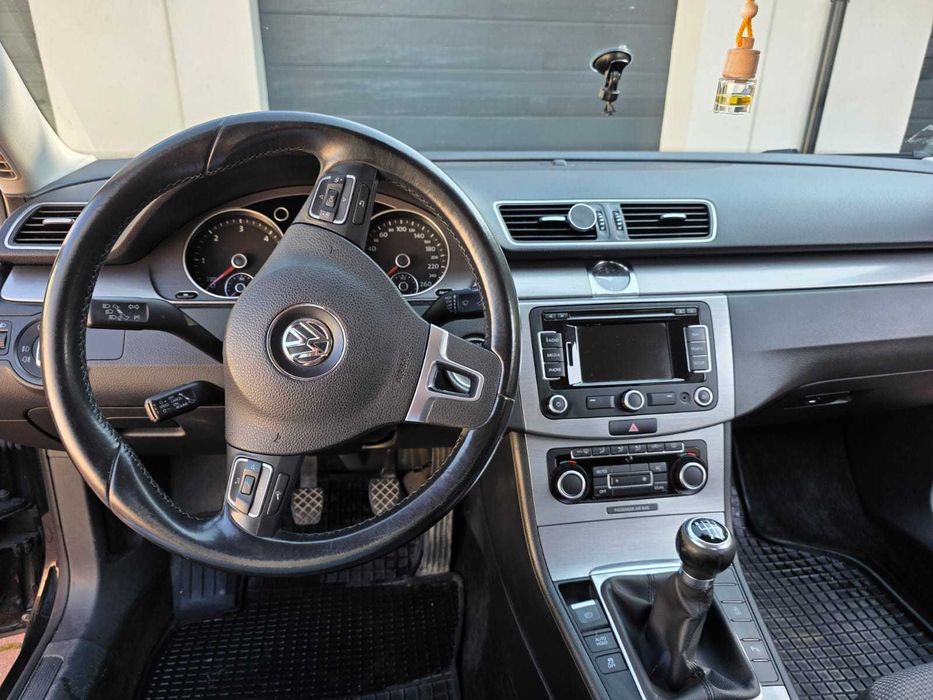 Wv passat B7 sedan