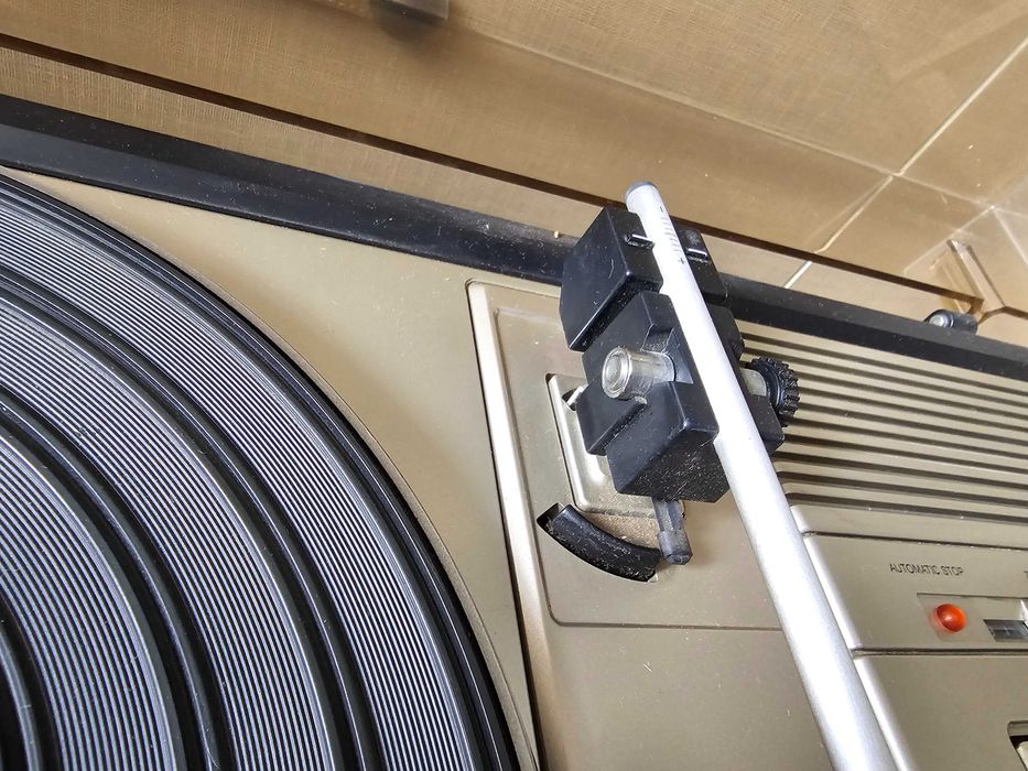 Музыкальный центр Philips 972TAPC