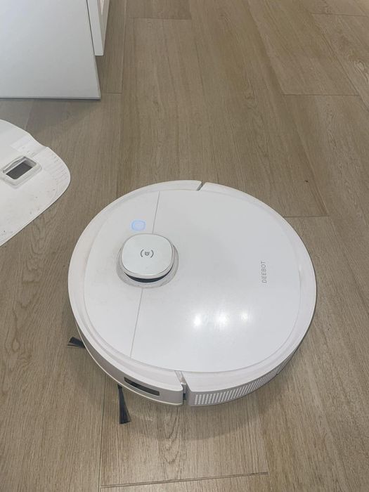Robot sprzątający ECOVACS Deebot Ozmo T9+